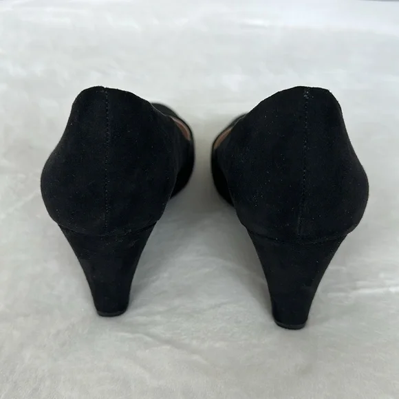 A New Day Black Suede Wedge Heels Size 9.5 – Classic Closed Toe - Picture 4 of 5